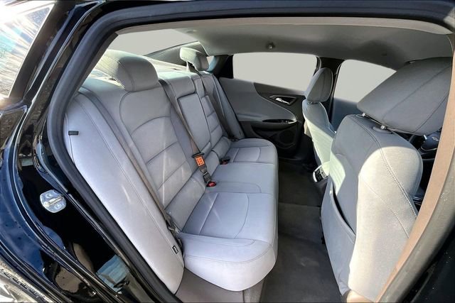 Used 2023 Chevrolet Malibu LT image 24