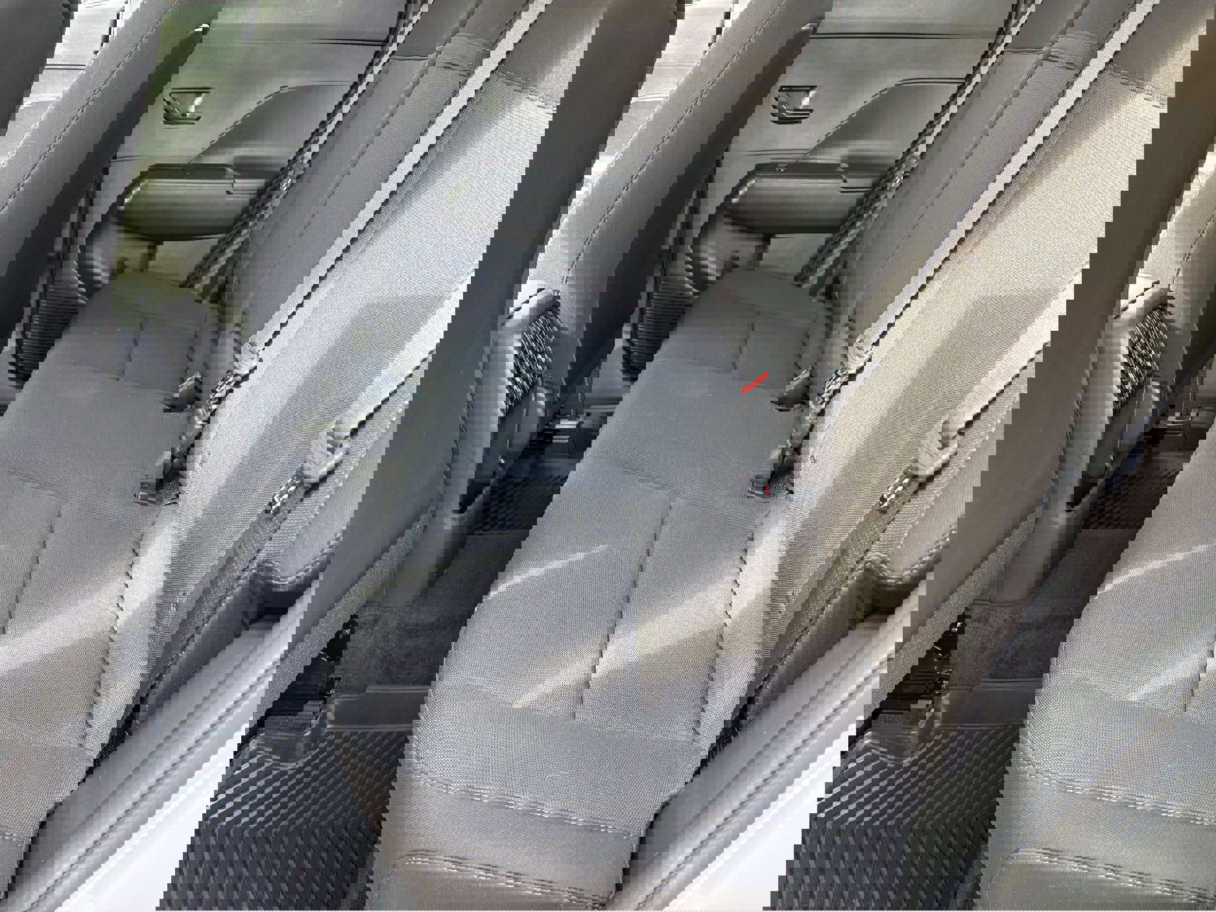 Used 2025 Hyundai Kona SEL image 33