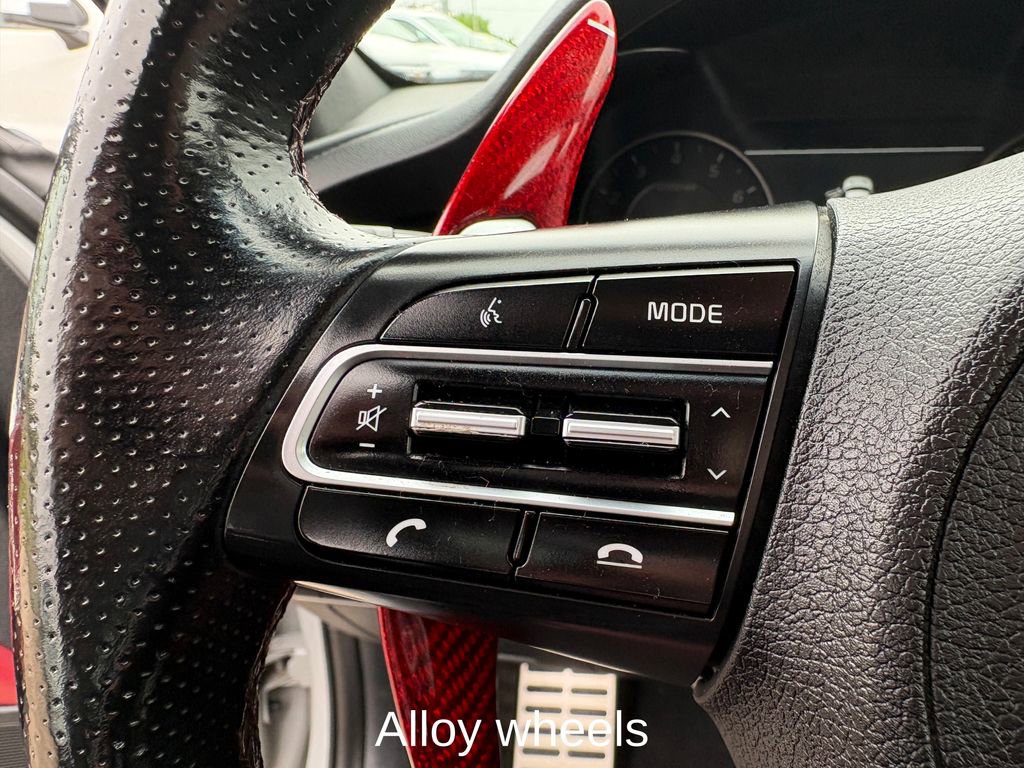 Used 2019 Kia Stinger GT2 AWD/4WD image 18