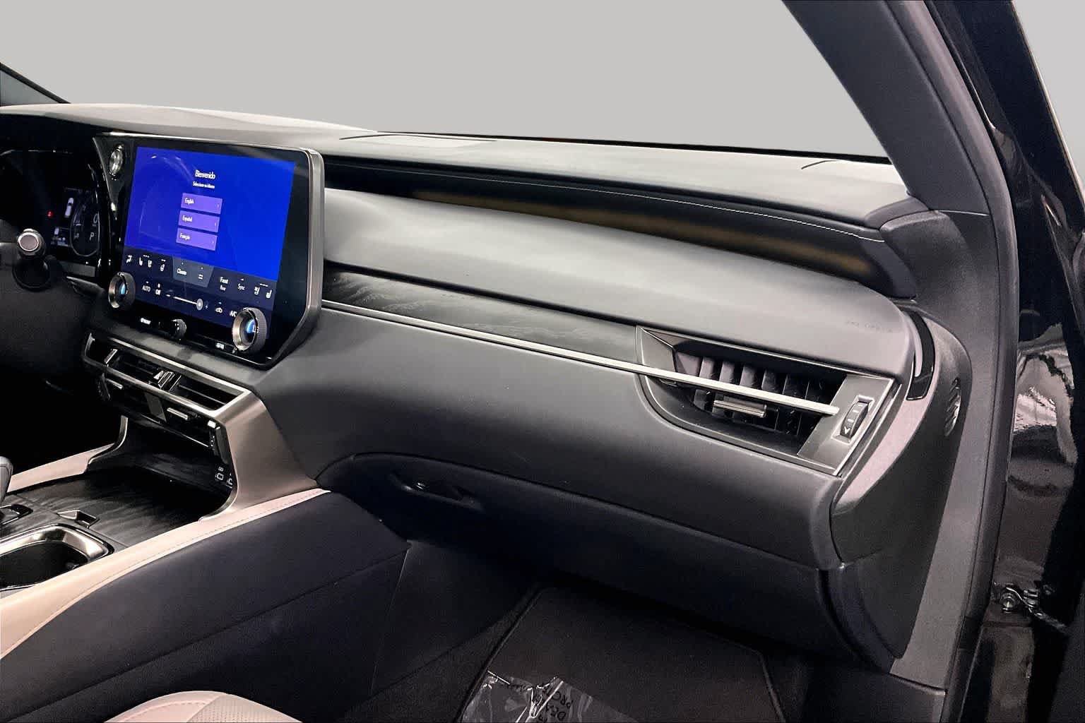 Certified 2023 Lexus RX 350 Premium w/ Accessory Package (Z1) FWD image 16