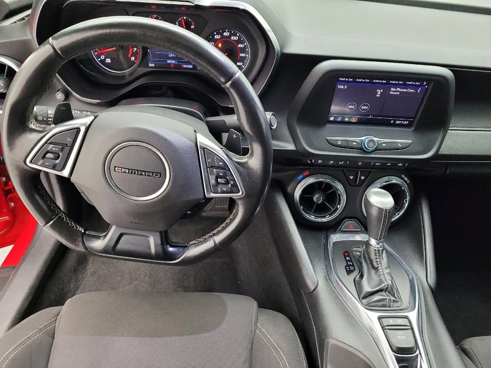 Used 2020 Chevrolet Camaro LT image 22