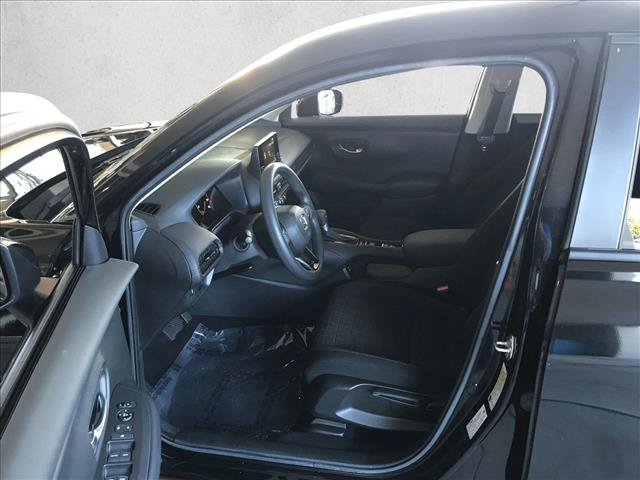 Used 2024 Honda HR-V LX image 12