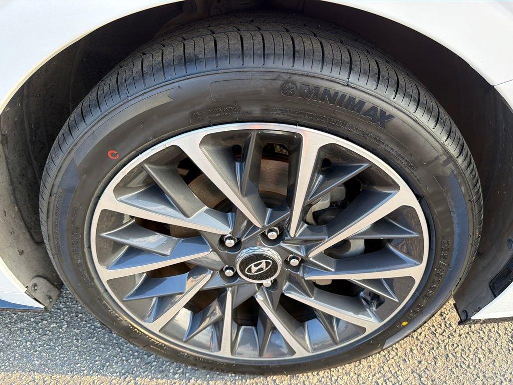 Used 2020 Hyundai Sonata Limited image 12