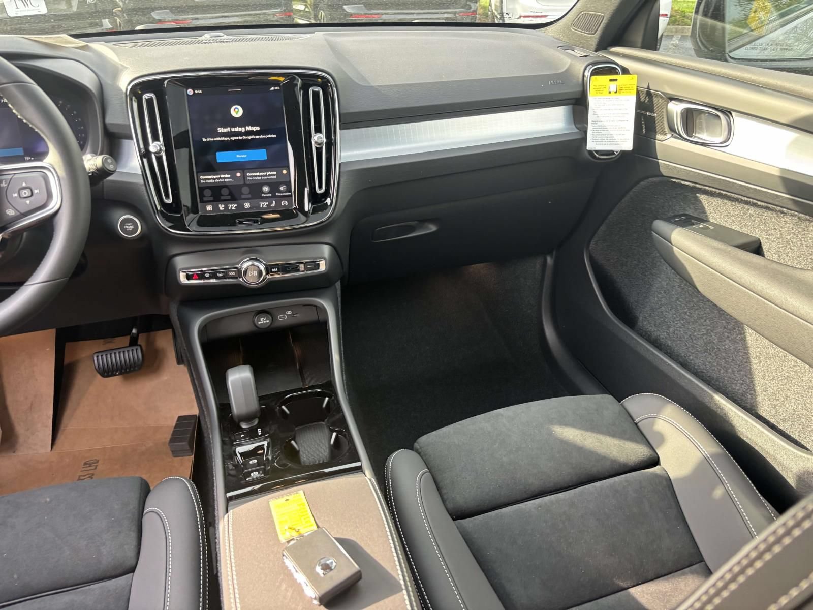 New 2026 Volvo XC40 B5 Ultra w/ Protection Package Premier AWD/4WD image 31