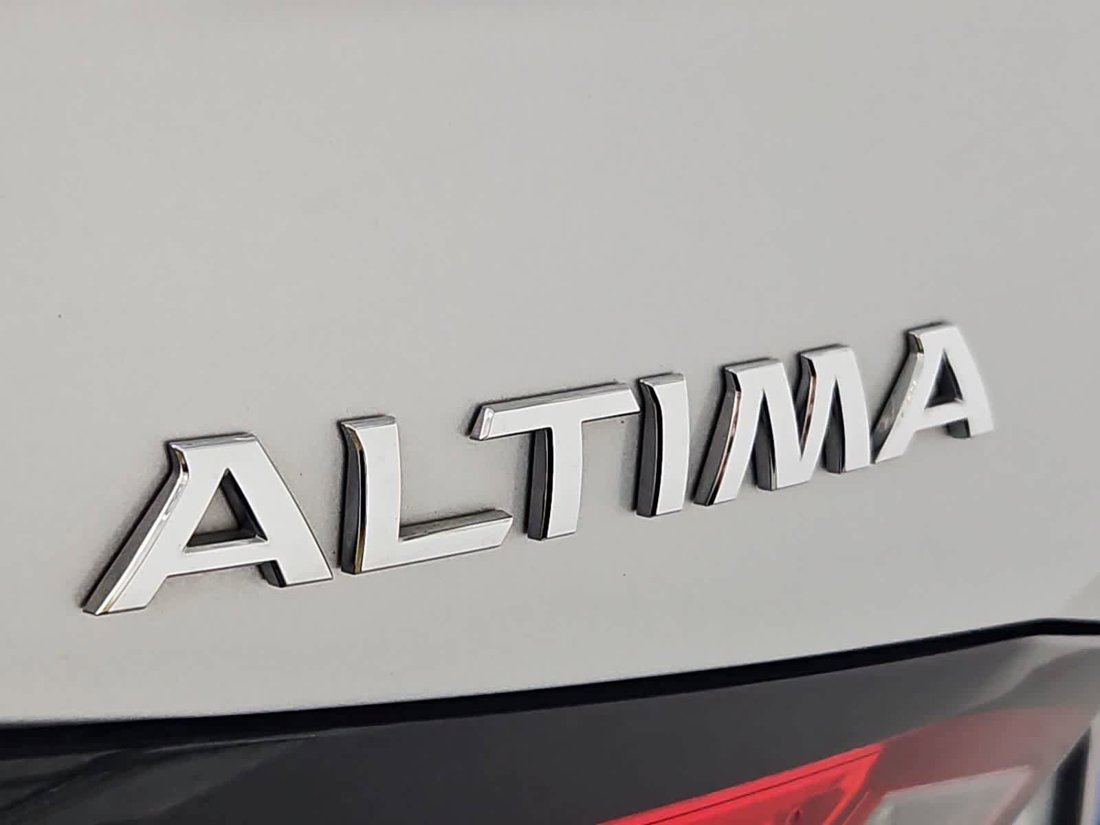 Used 2021 Nissan Altima 2.5 S FWD image 12