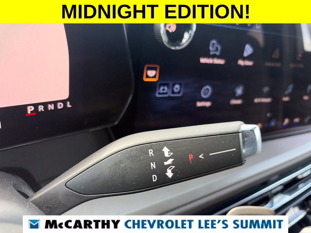 Used 2024 Chevrolet Traverse LT FWD image 22