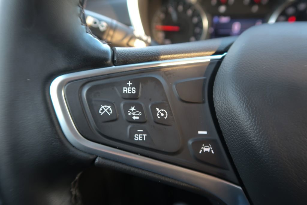 Used 2023 Chevrolet Equinox LT image 30