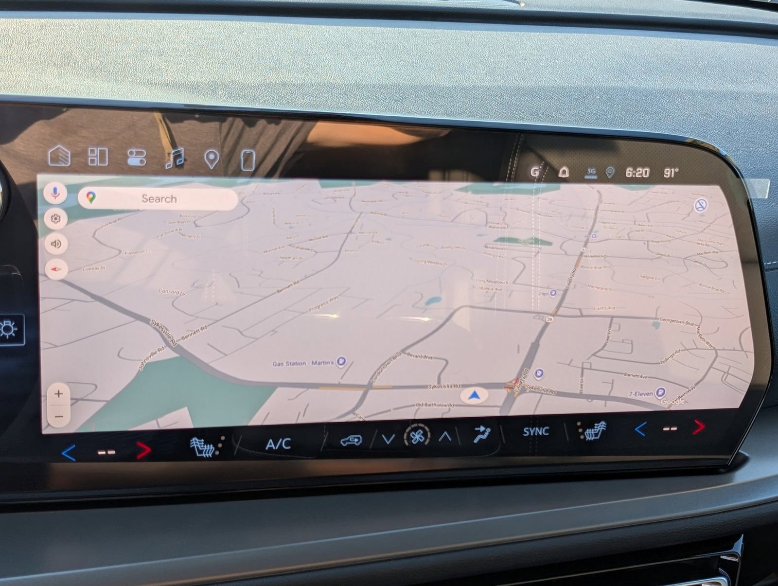 New 2026 Chevrolet Traverse LT w/ Driver Confidence Package image 27