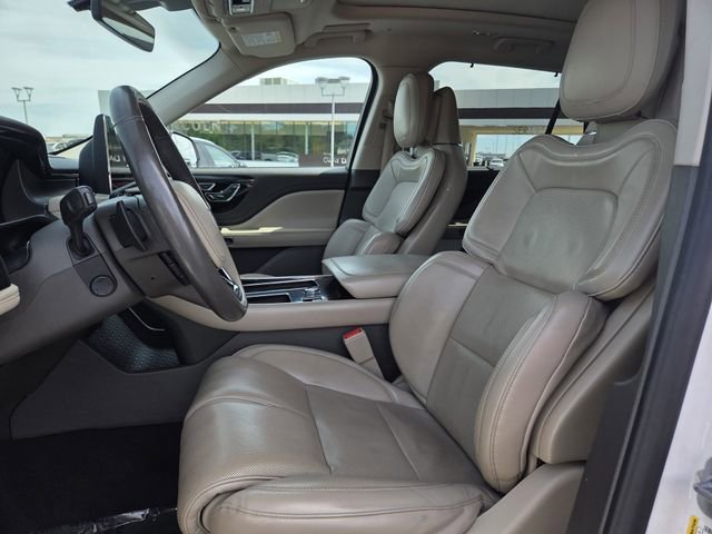 Used 2020 Lincoln Aviator Reserve w/ Equipment Group 202A image 14