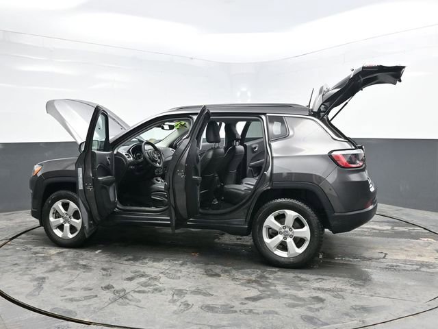 Used 2021 Jeep Compass Latitude AWD/4WD image 44