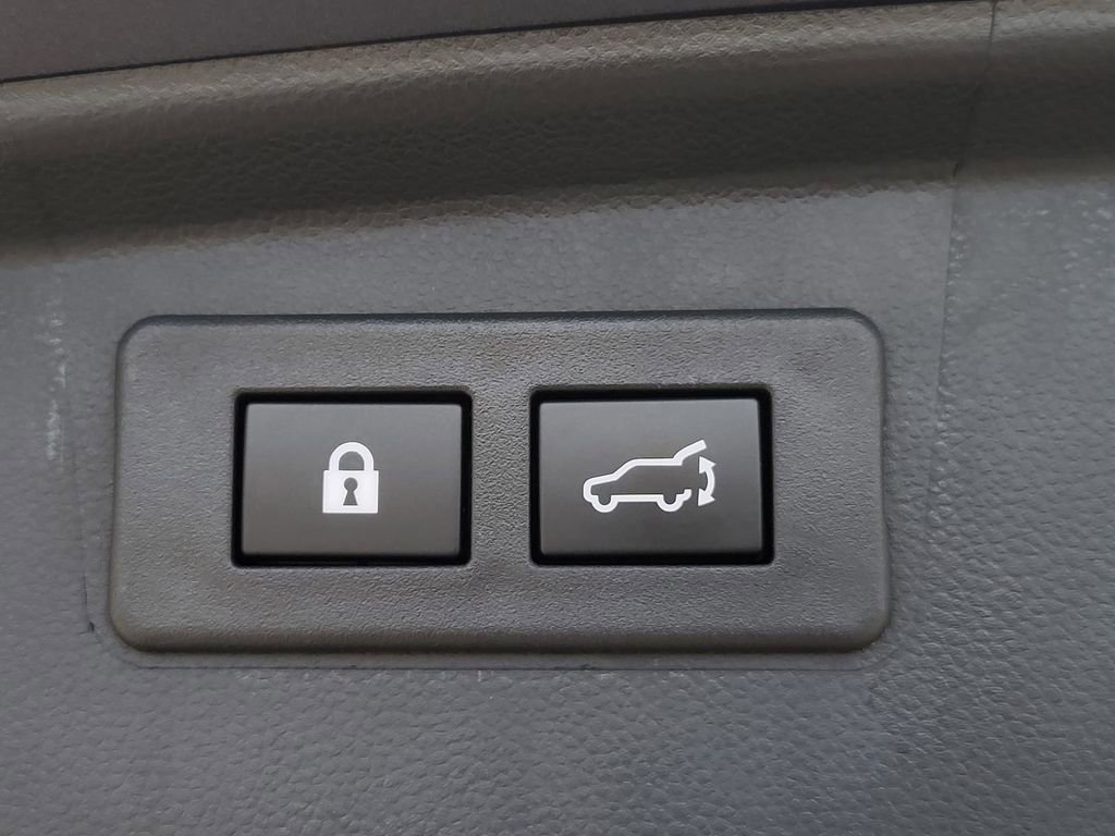 Certified 2023 Subaru Outback Limited image 12