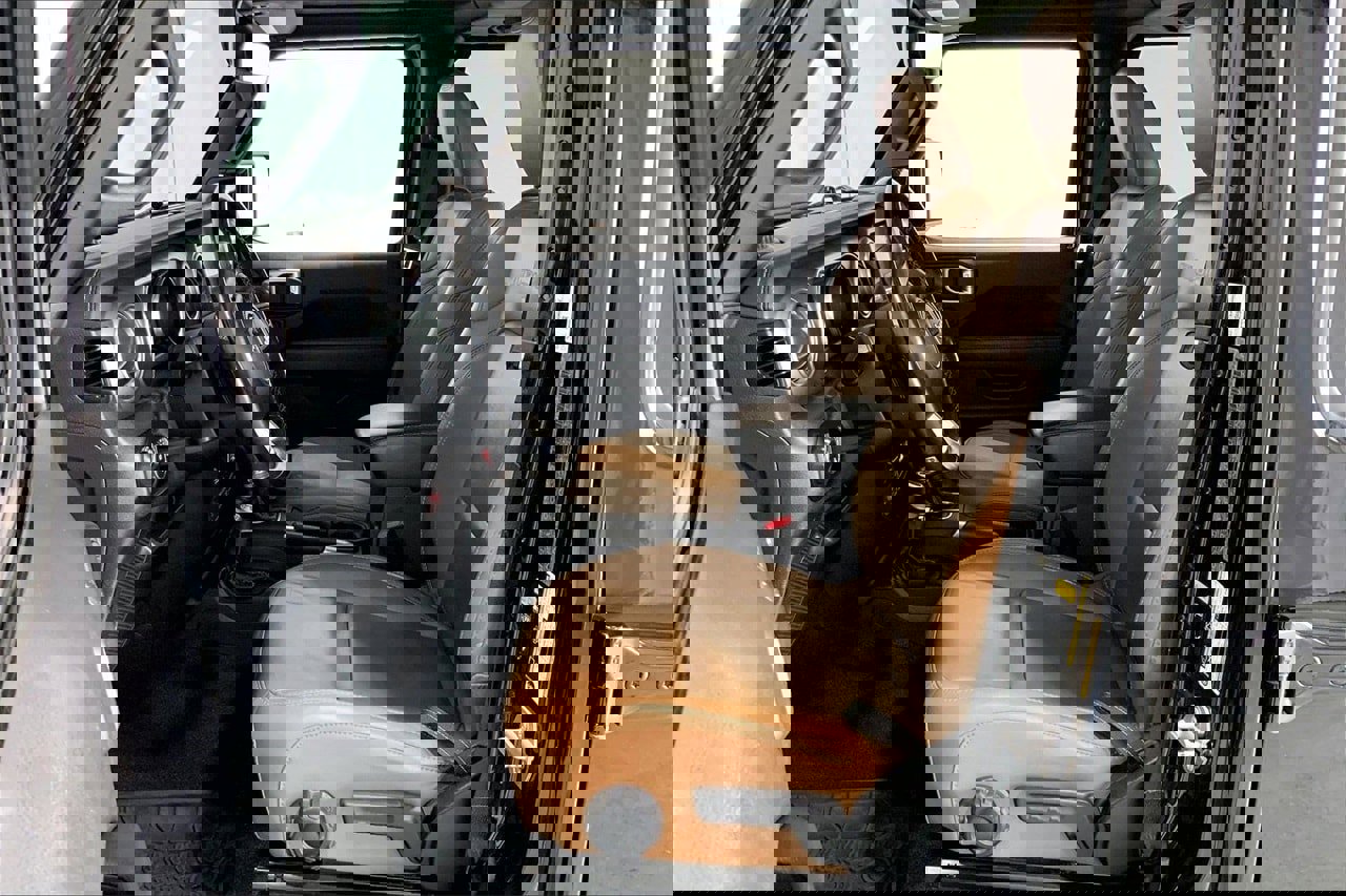 Used 2020 Jeep Gladiator Rubicon image 18