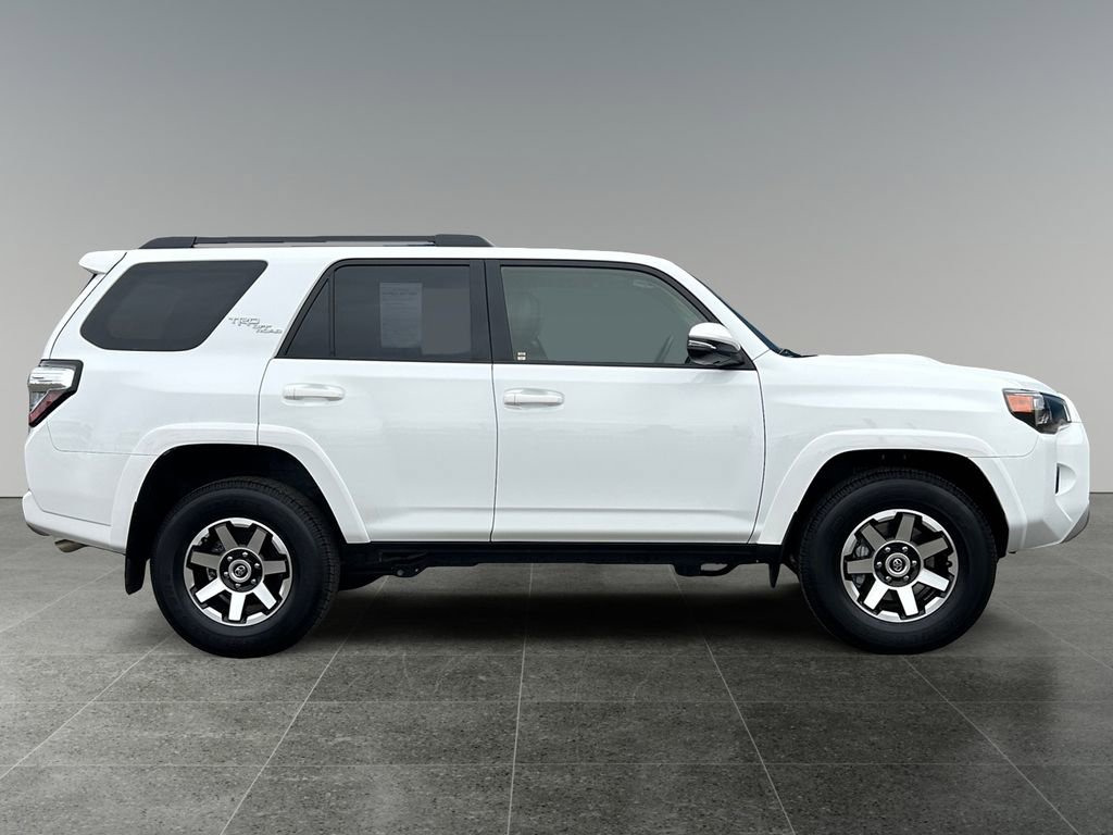 Used 2024 Toyota 4Runner TRD Off-Road Premium image 8
