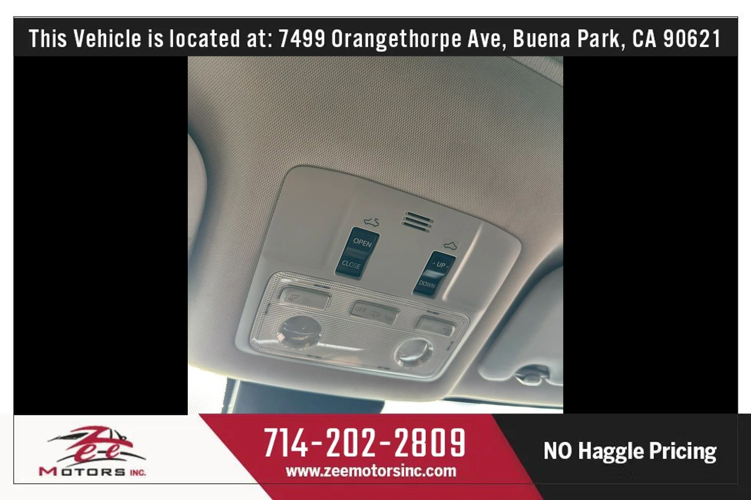 Used 2019 Toyota Corolla XSE FWD image 26