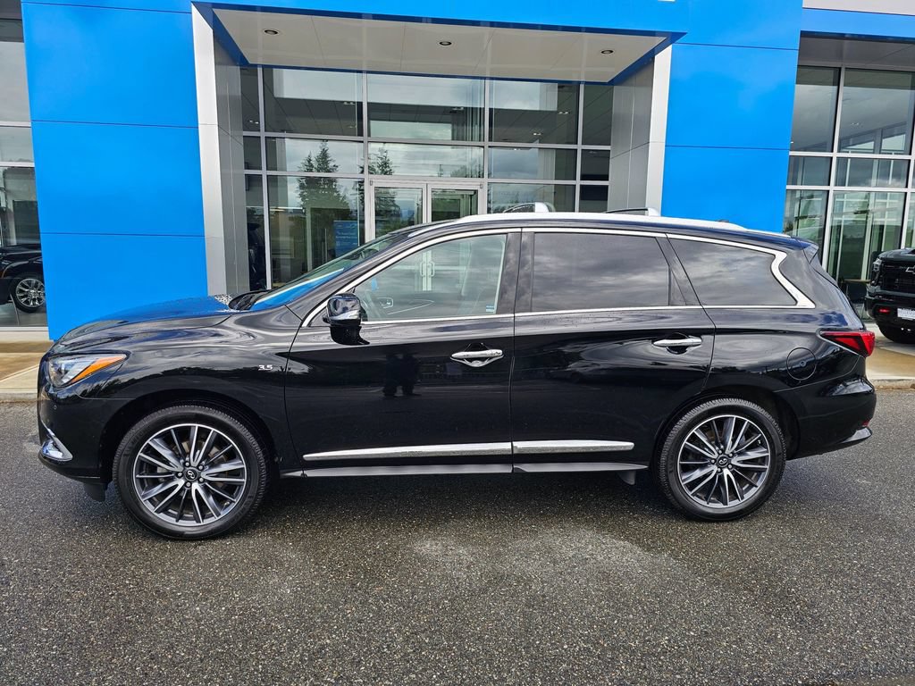 Used 2019 INFINITI QX60 Luxe w/ Sensory Package AWD/4WD image 2