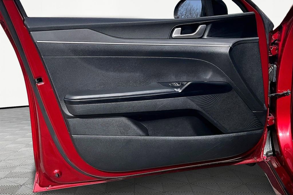 Used 2021 Kia K5 LXS image 23