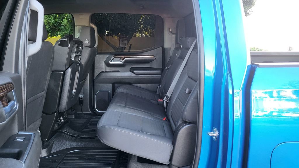 Used 2022 GMC Sierra 1500 Elevation w/ LPO, Elevation Black Package RWD image 21