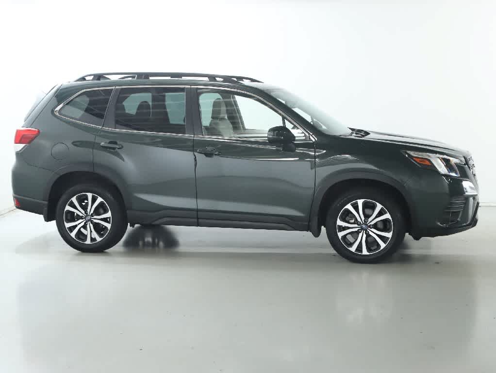 Used 2024 Subaru Forester Limited AWD/4WD image 10