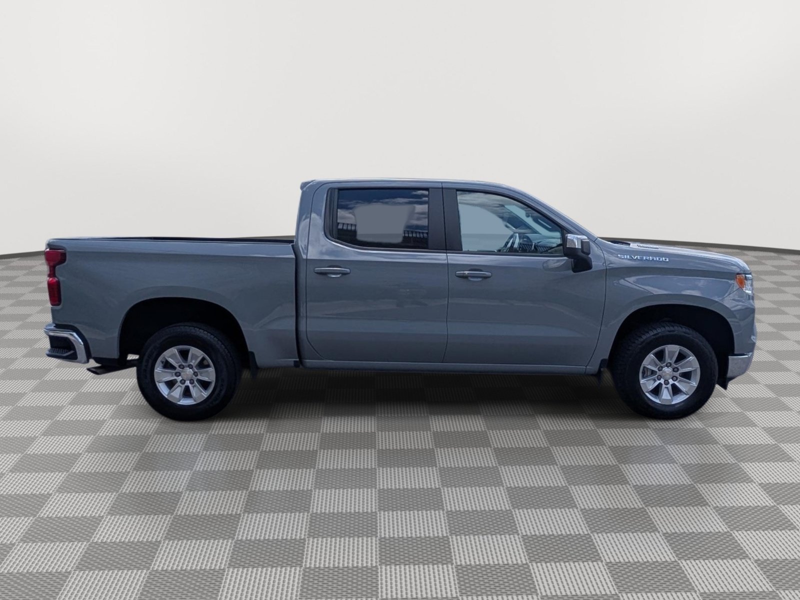 Used 2024 Chevrolet Silverado 1500 LT w/ Protection Package RWD image 6