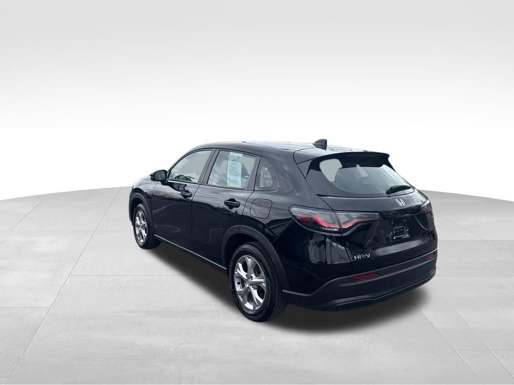 Certified 2023 Honda HR-V LX image 7