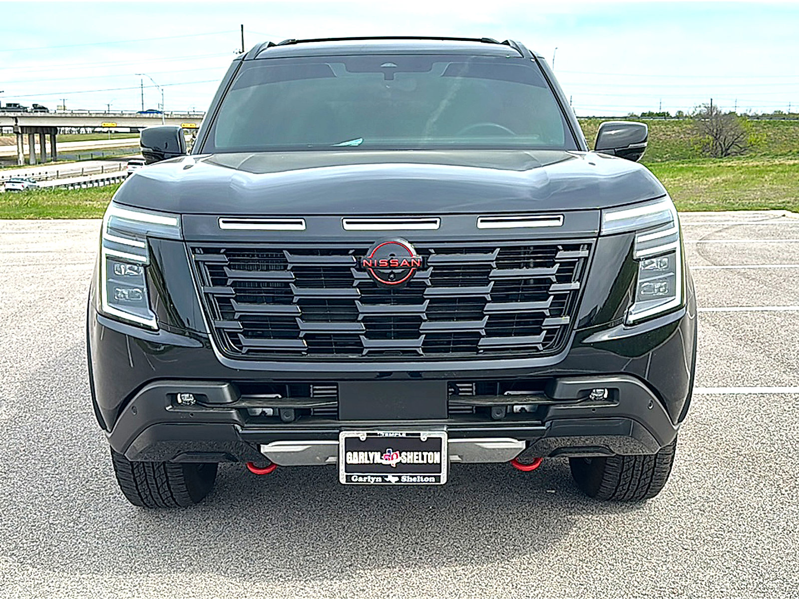 Used 2025 Nissan Armada PRO-4X image 11