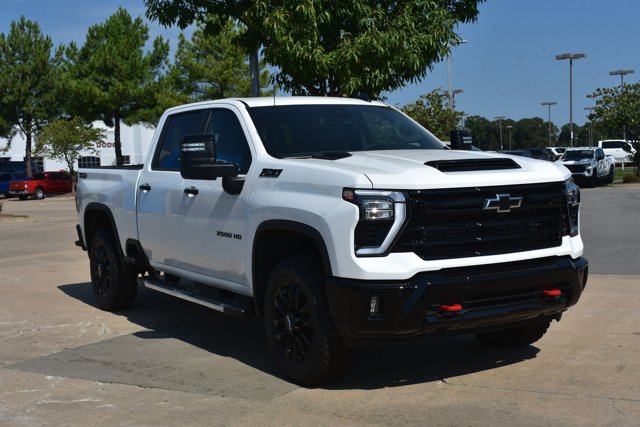 New 2026 Chevrolet Silverado 2500 LT w/ Trail Boss Package AWD/4WD image 3
