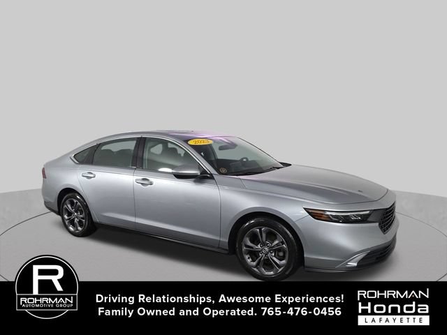 Used 2023 Honda Accord EX image 2