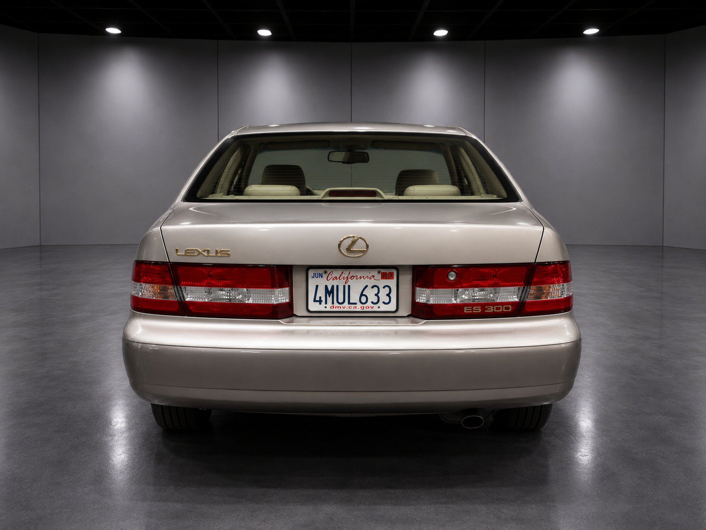 Used 2000 Lexus ES 330 FWD image 3
