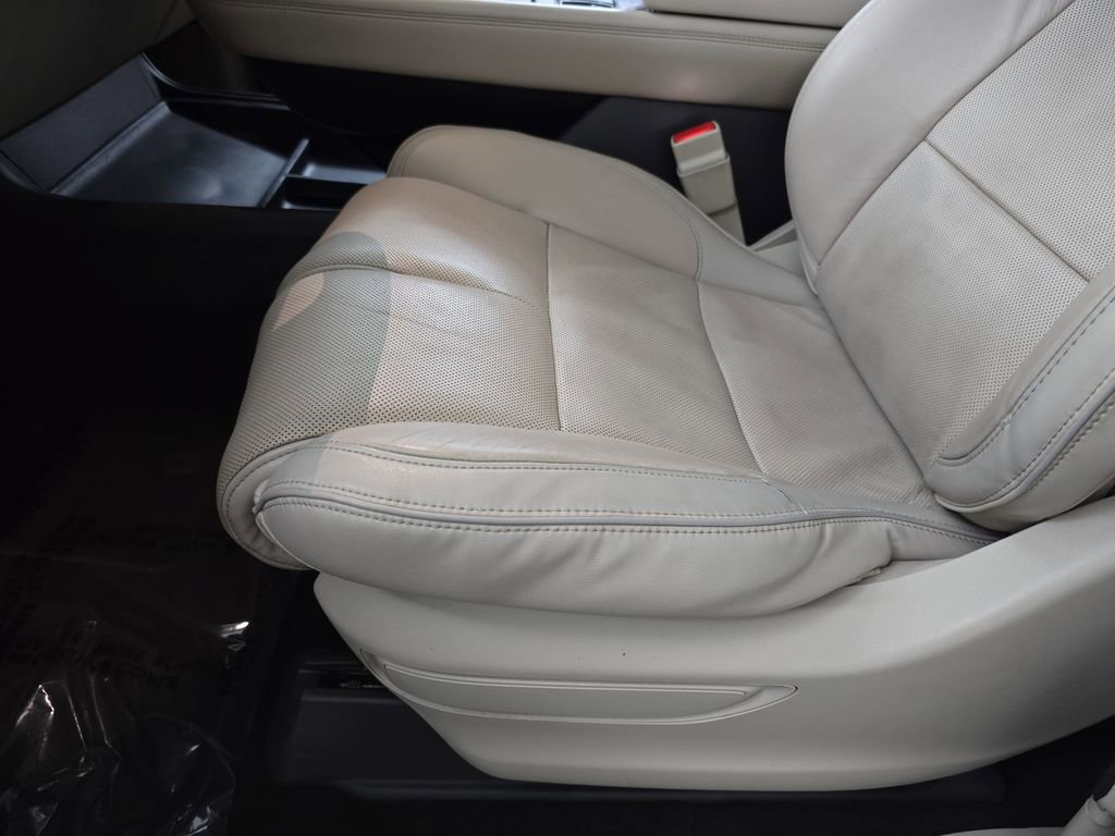 Used 2018 Lincoln Navigator L Reserve w/ Technology Package AWD/4WD image 29