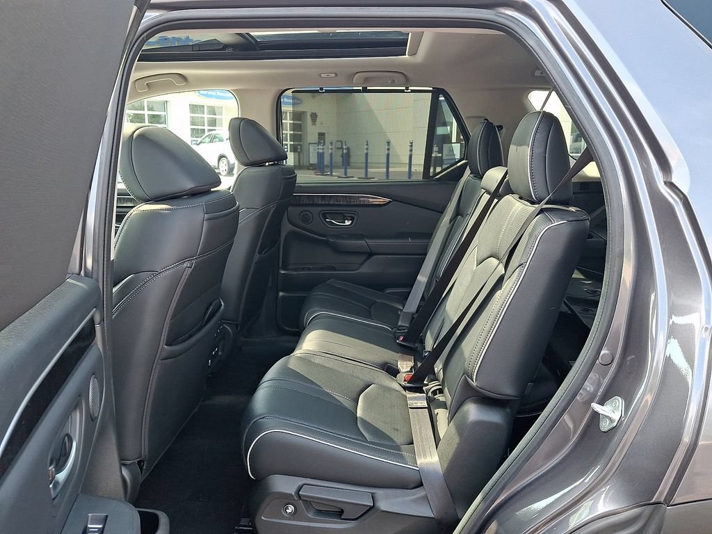 Used 2023 Honda Pilot Elite image 13