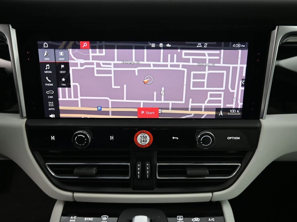 Certified 2022 Porsche Macan S image 21