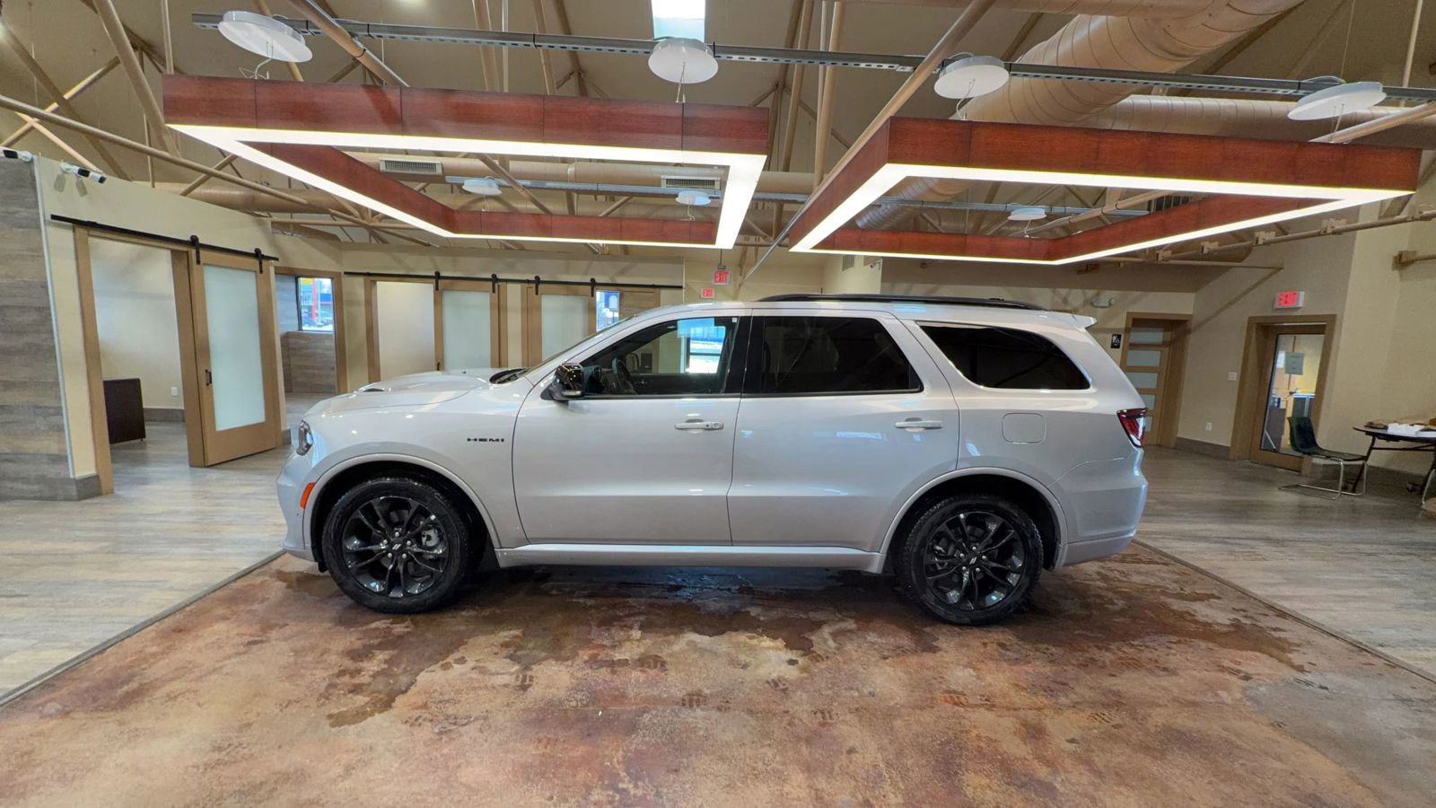Used 2025 Dodge Durango R/T w/ Blacktop Package image 6