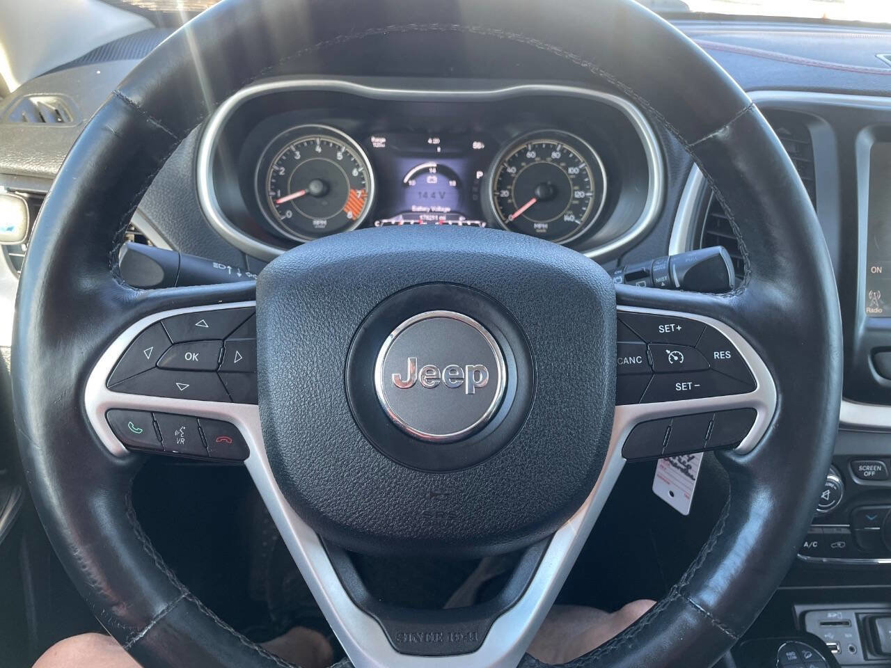 Used 2014 Jeep Cherokee Trailhawk w/ Leather Interior Group image 20