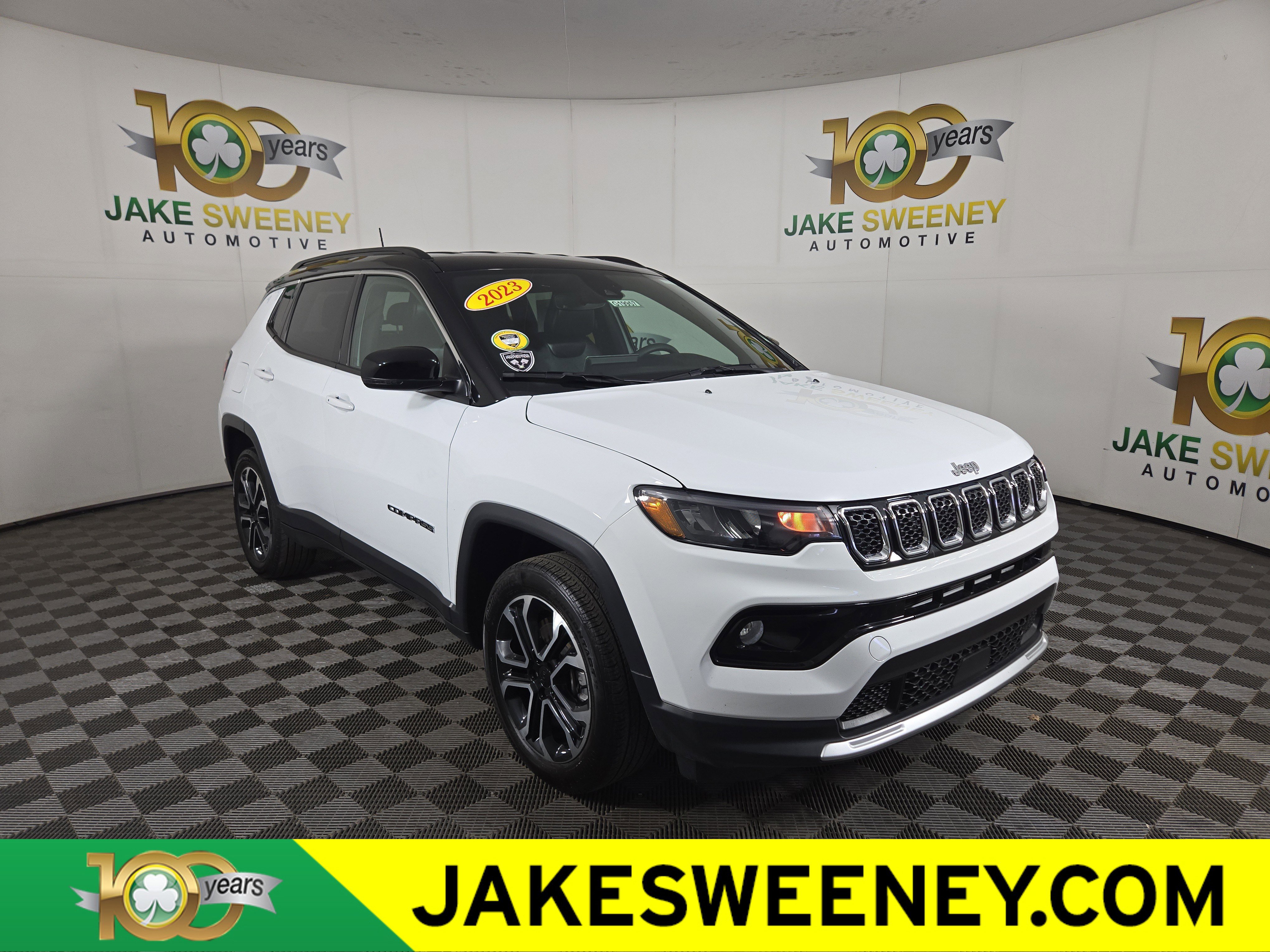 Used 2023 Jeep Compass Limited image 1