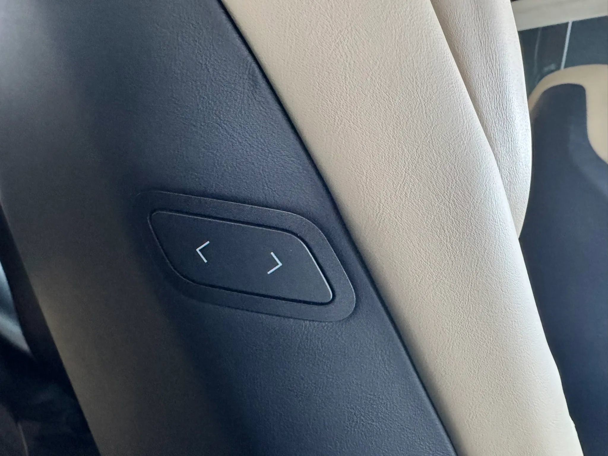 Used 2017 Tesla Model X 100D image 19