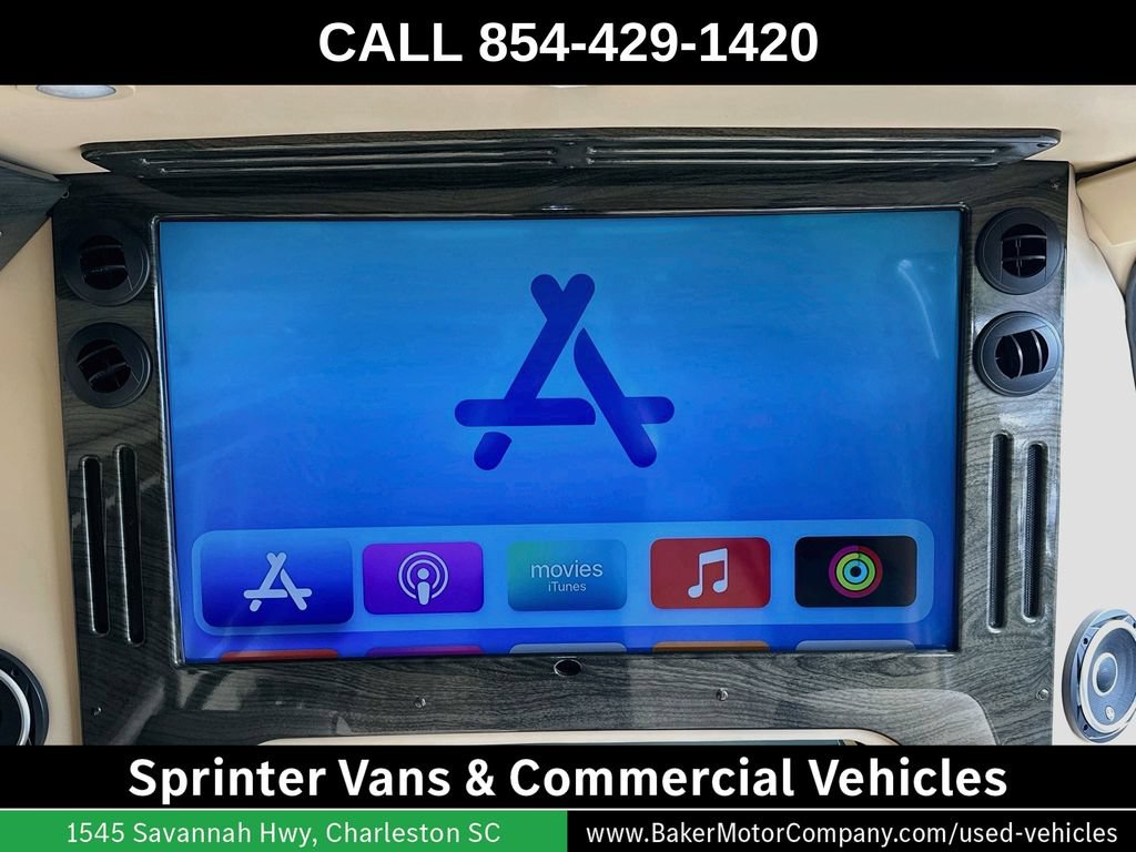 Used 2019 Mercedes-Benz Sprinter 3500 image 25