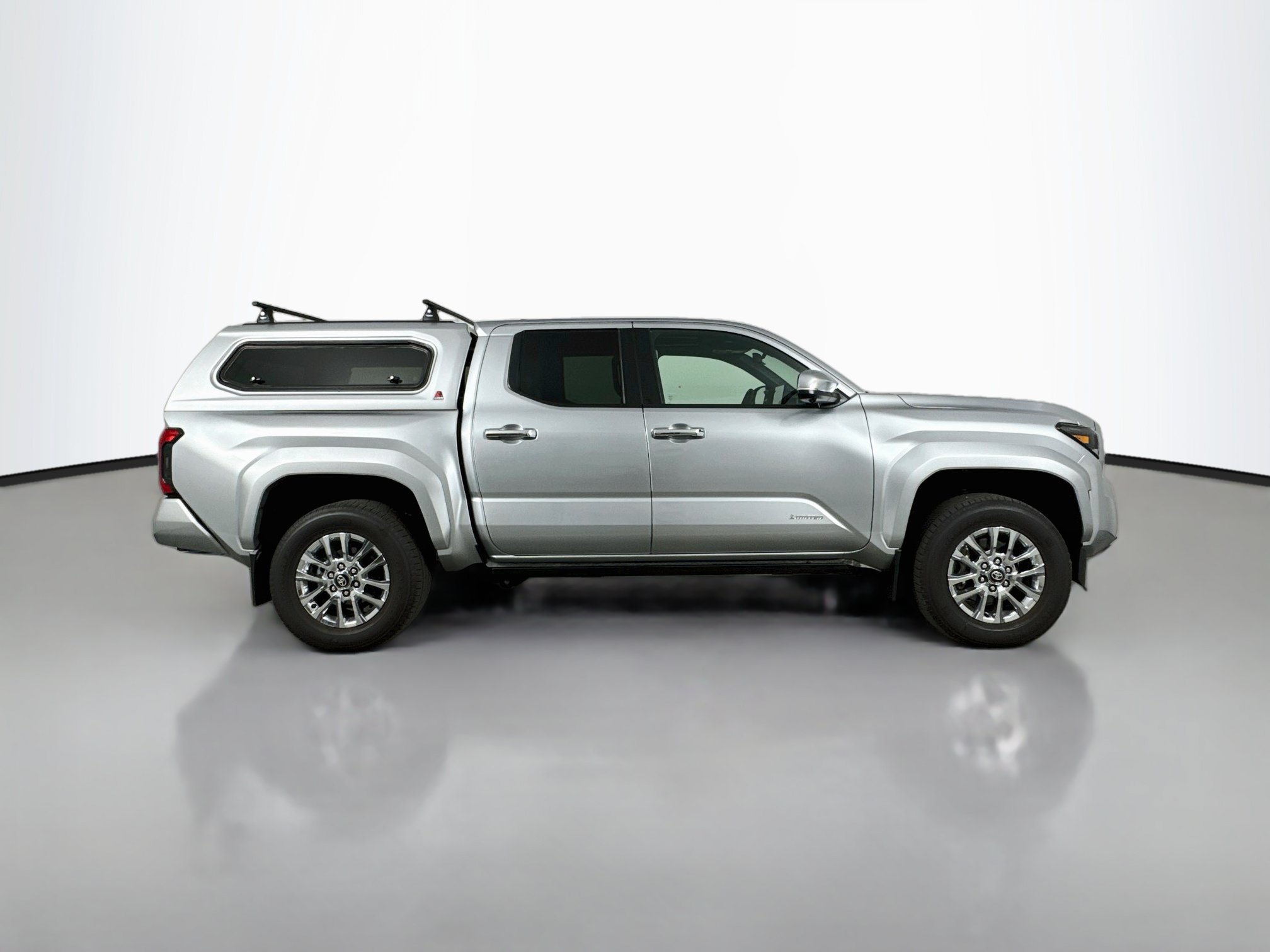 Certified 2024 Toyota Tacoma Limited w/ Limited Package (LT) AWD/4WD image 8