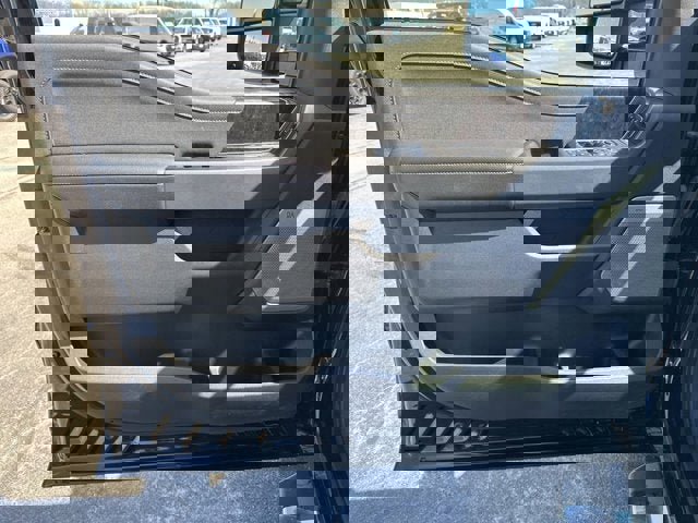 Certified 2023 Ford F350 Lariat w/ Chrome Package image 10