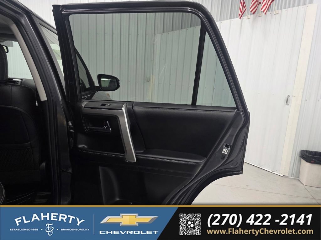 Used 2015 Toyota 4Runner SR5 Premium AWD/4WD image 12