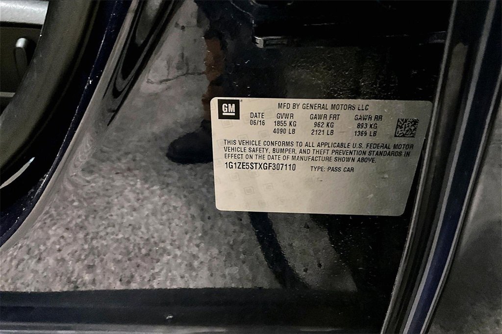 Used 2016 Chevrolet Malibu LT image 19