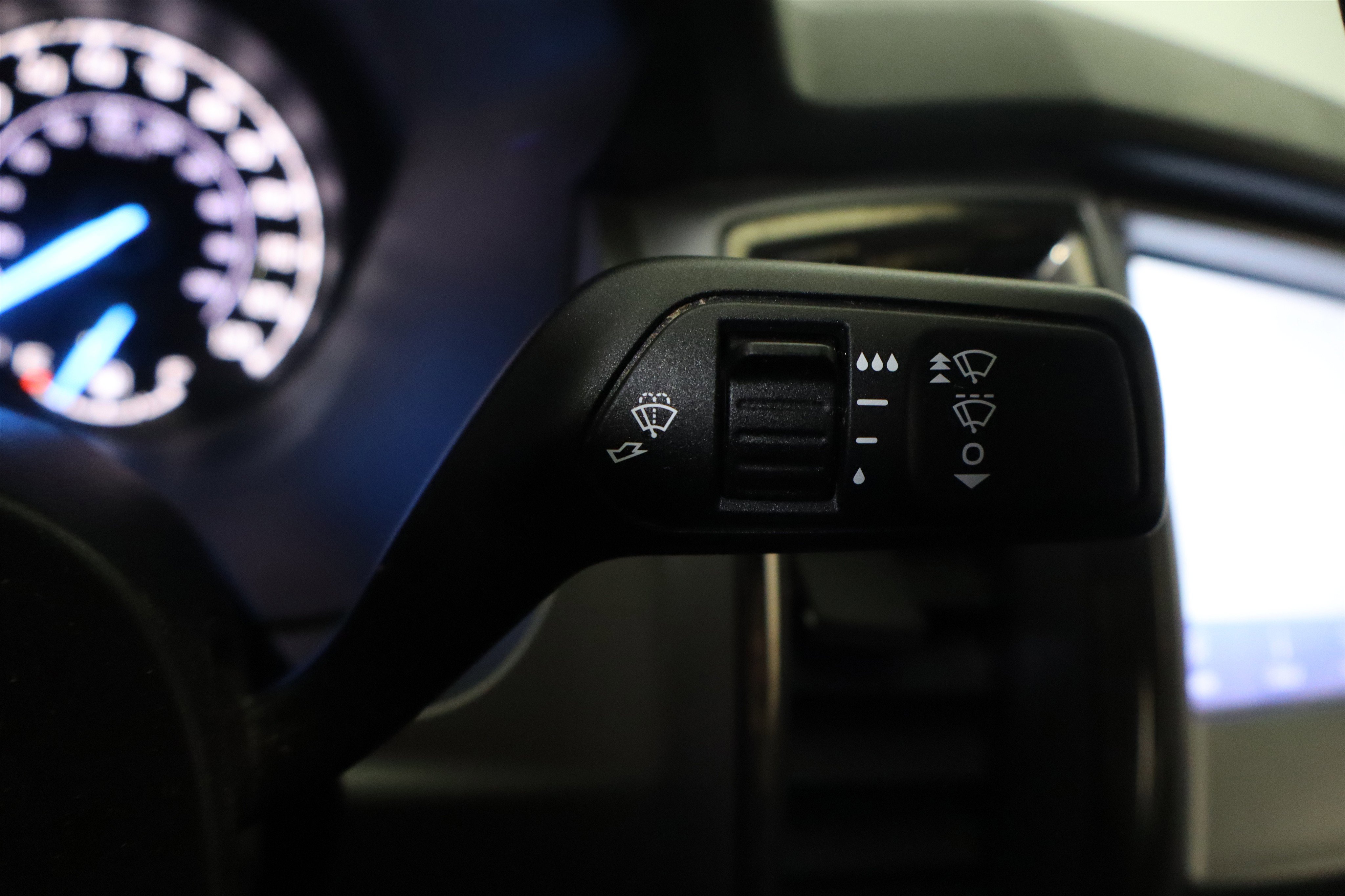 Used 2020 Ford Ranger XLT w/ Equipment Group 301A Mid image 30