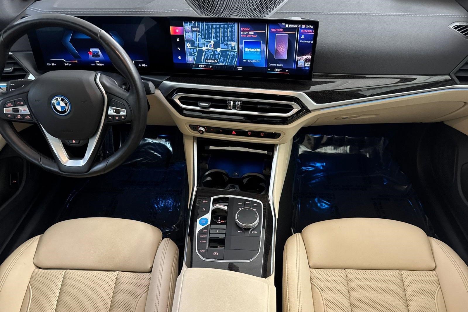 Used 2023 BMW i4 eDrive35 RWD image 4