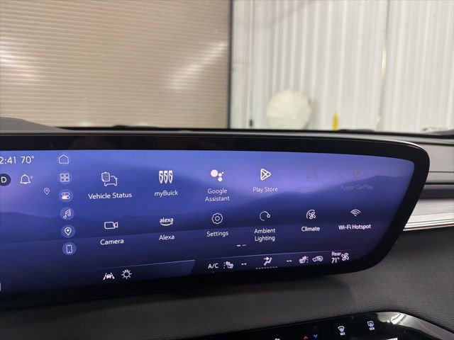 Used 2025 Buick Enclave Preferred image 30