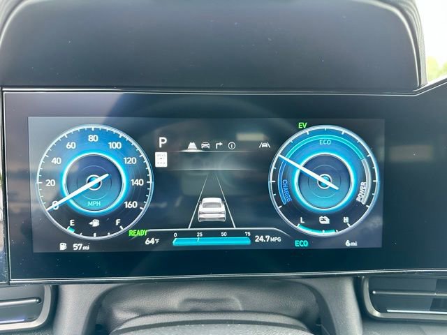 New 2025 Hyundai Elantra SEL image 15