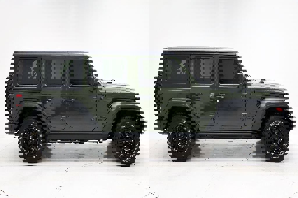 Used 2021 Jeep Wrangler Unlimited Sport image 3