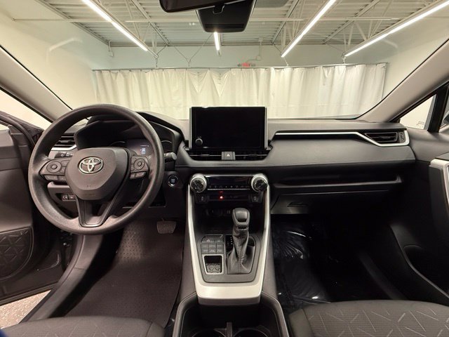 Certified 2025 Toyota RAV4 XLE AWD/4WD image 18