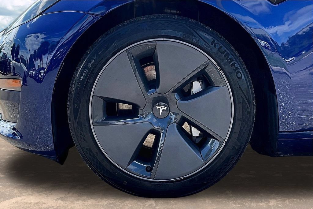 Used 2023 Tesla Model 3 Standard Range RWD image 31
