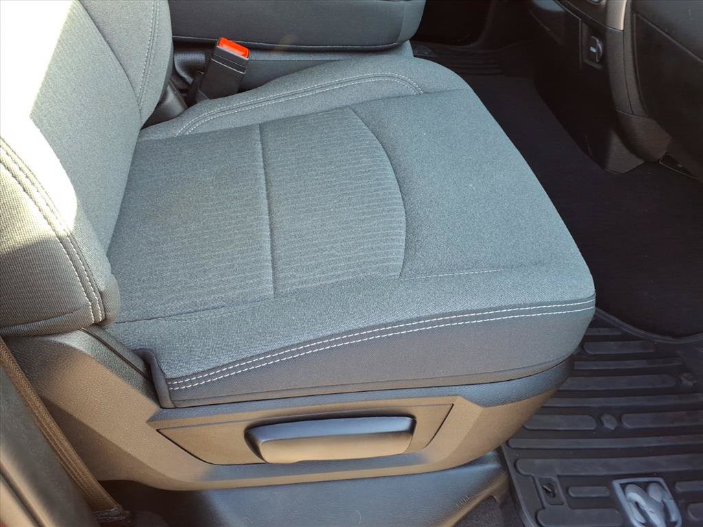 Used 2021 RAM 1500 Classic Warlock AWD/4WD image 17