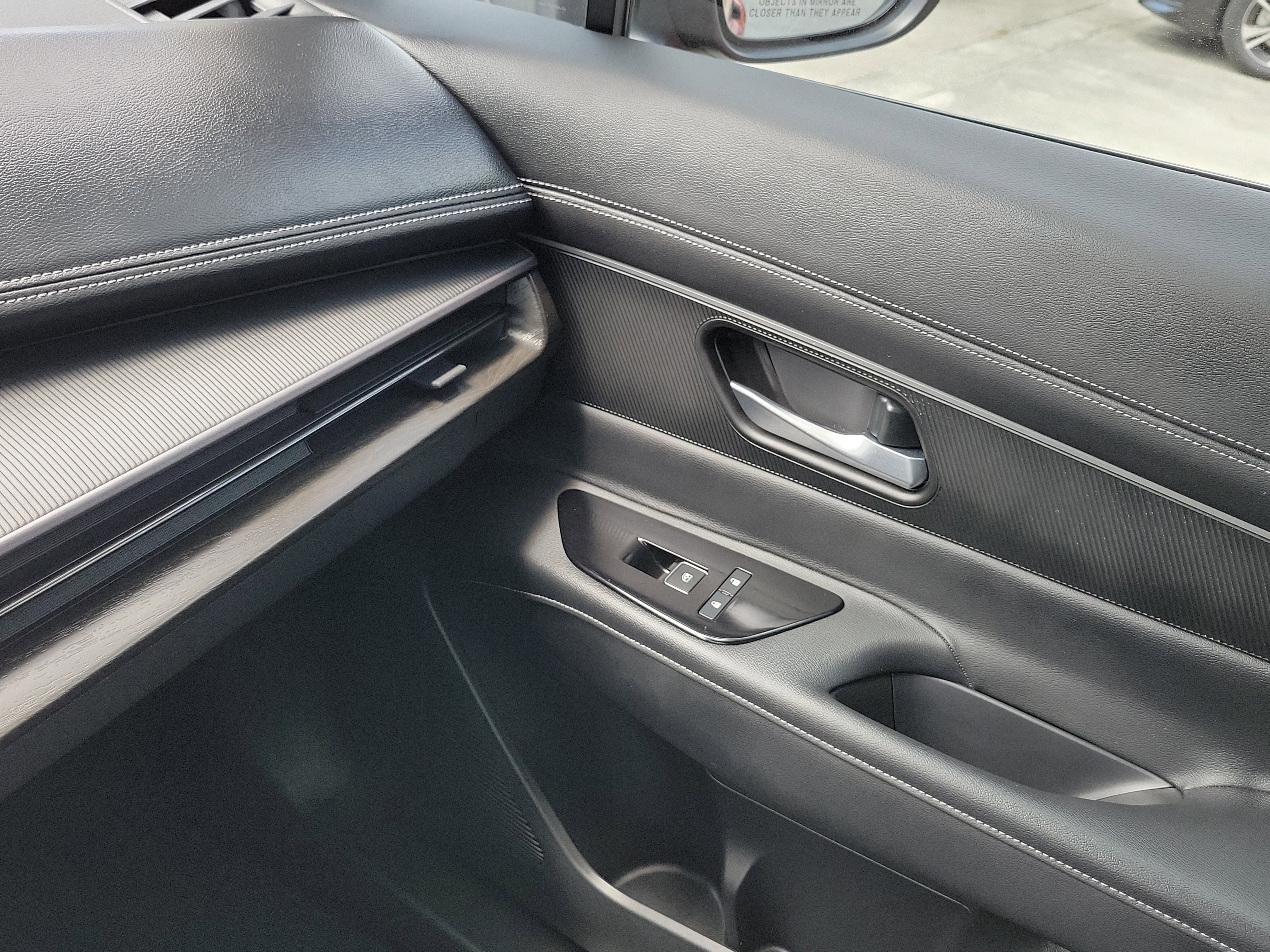 Certified 2025 Nissan Murano SV AWD/4WD image 28