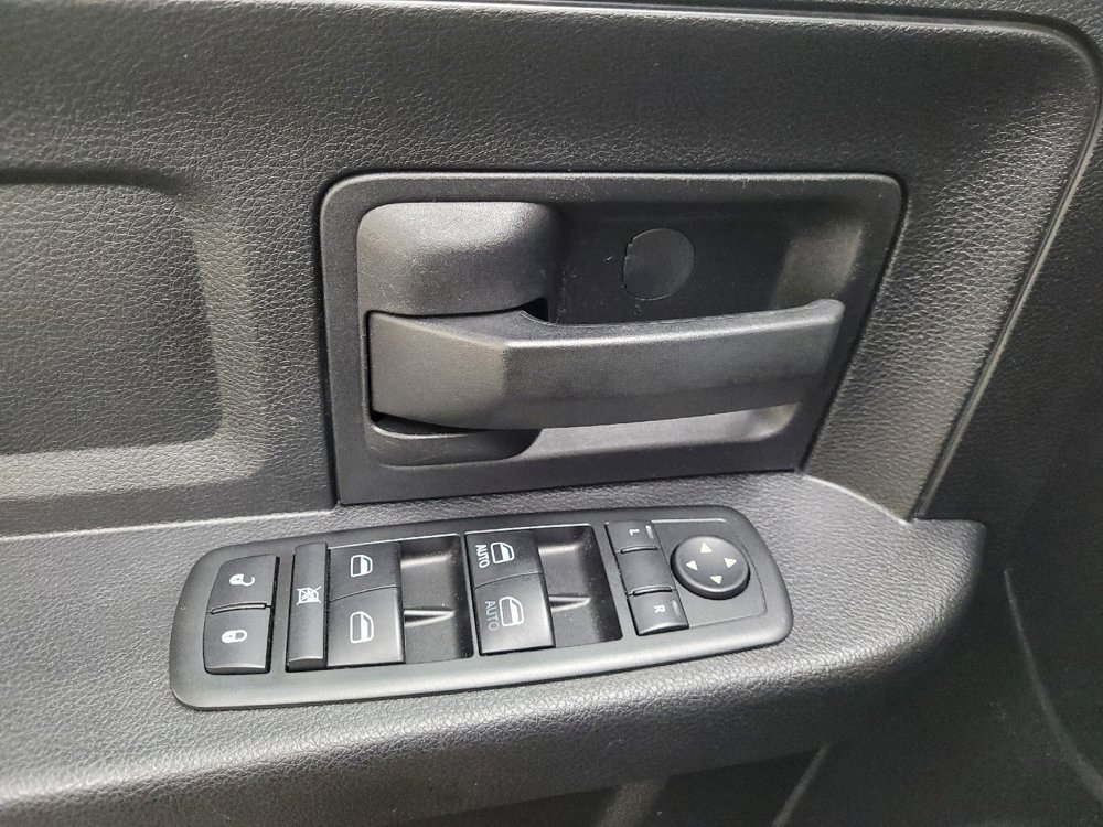 Used 2014 RAM 1500 Express AWD/4WD image 27